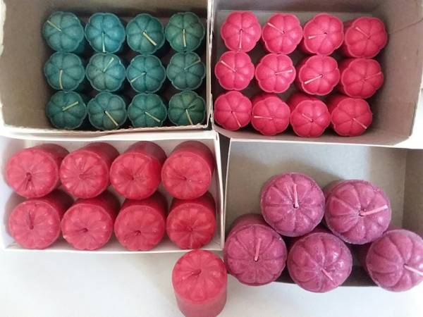 Photo 38 SCENTED VOTIVE CANDLES-Cinnamon Apple Black Cherry Pine Candle-lite $25