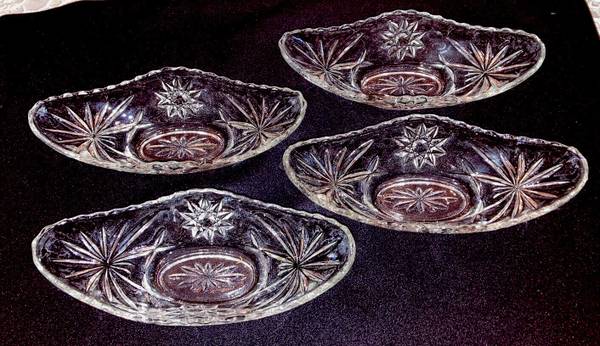 Photo 4 BANANA SPLIT BOATS - Ice Cream Sundae Clear Cut Glass Dish Vintage $20