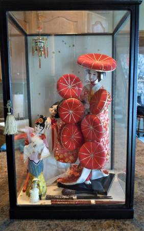 Photo Vintage Japanese  Korean Dolls $150