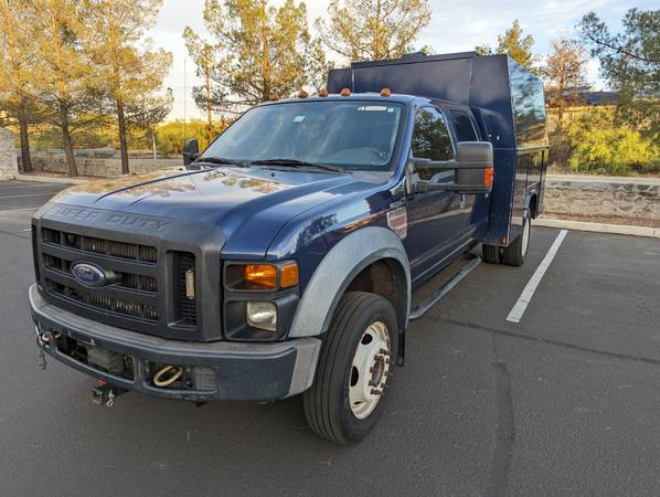 Photo 2009 FORD F450 Work Truck SERVICE TRUCK CAB AND CHASIS BOX TRUCK $34,000