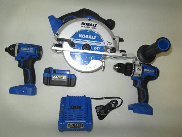 Photo Kobalt Power Tool Set Kit With Saw, Impact, Drill  Bag $230