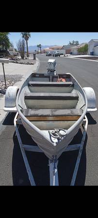 12 ft valco aluminum fishing boat $1,000