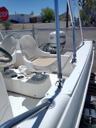 Photo 2007 Chion Center Consol Fishing Boat $4,500