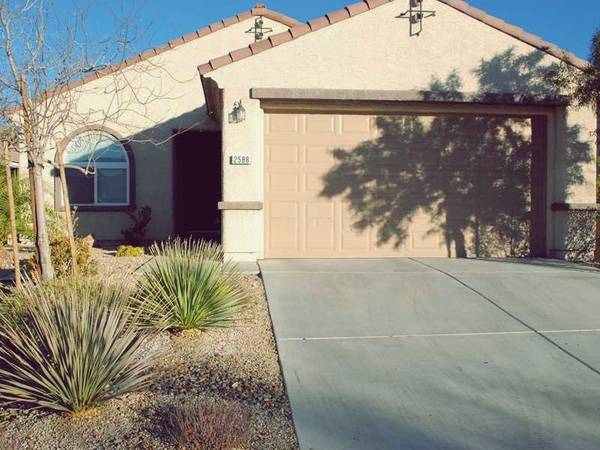 Photo Fabulous 1,900 Sqft Single-story house in Anthem Top-rated Schools $2,000