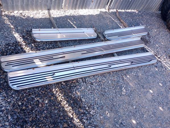 Photo Ford truck running boards $200