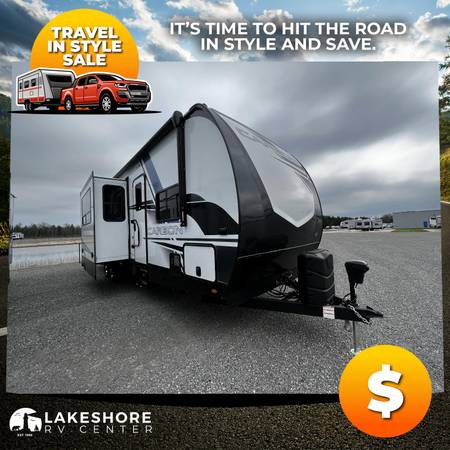 Photo LAST ONE AVAILABLE 2022 Carbon 36 Toy Hauler RV Cer $52988.00