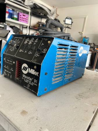 Photo Miller Maxstar 91 CC DC Inverter Welding Power Source $280
