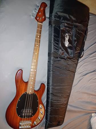 Sterling Bass RAY34 KOA $950