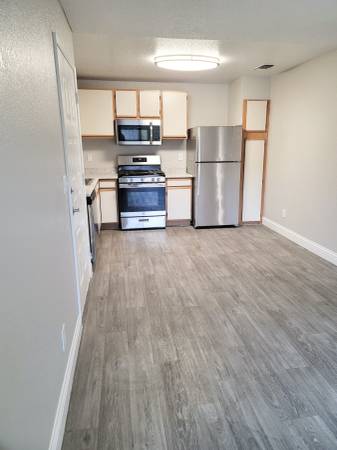 Welcome Home to Shelter Cove Apartments $1,145