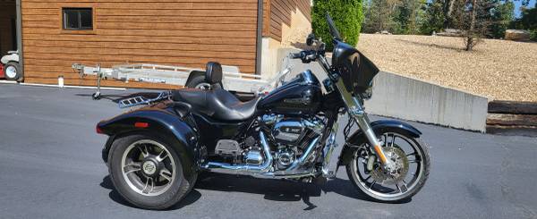 Photo 2017 Harley Davidson Freewheeler (Trike) $17,000