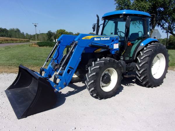 Photo New Holland TD5050 4wd Tractor w Cab  Loader $41,900