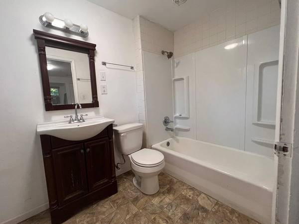 Photo This is a great opportunity to rent a 1 bedroom 1 bathroom apartment $655