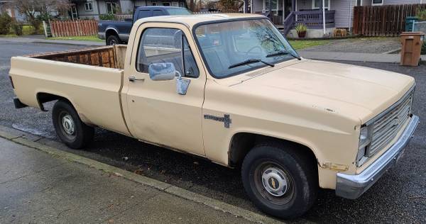 Photo 1984 Classic Chevy C-10 12 Ton Long-Bed Truck with 6 cylinder Motor - $4,000 (Lewiston, ID)