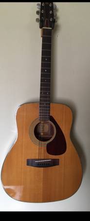 Photo 1974 Yamaha FG-160 acoustic guitar $399