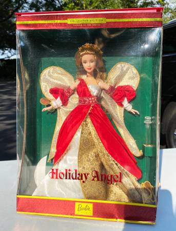 Photo Holiday Angel Barbie Collector Edition 2001 Mattel 29769 $39