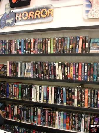 Photo Wanting to buy out vhs tapes from old movie rental stores $1