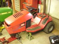 T-TW RIDING LAWN MOWER  TW T PARTING OUT TORO WHEEL HORSE RIDER  1