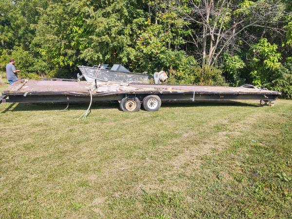 Photo 38 foot cer trailer for project OBO $1,500