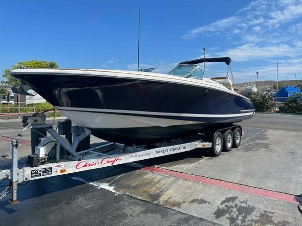 Photo Great 2002 Chris-Craft Launch 28 Full Heritage Teak Package  Trailer $32,990