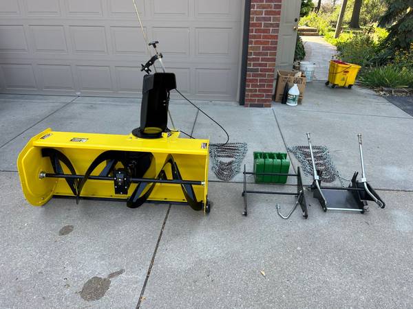 Photo 47 Snow Blower (John Deere) for X580, X584, X590 Select Lawn Tractors $2,100
