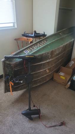 12 ft aluminum jon boat $400