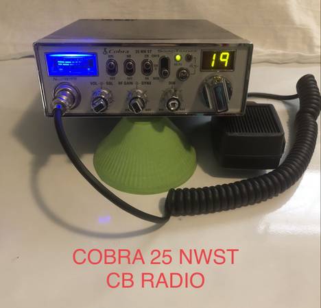 Photo Cobra 25 ST CB Radio $65