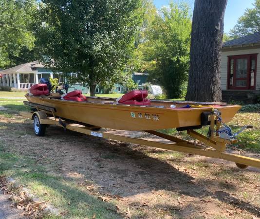 Shawnee River Boat $3,500