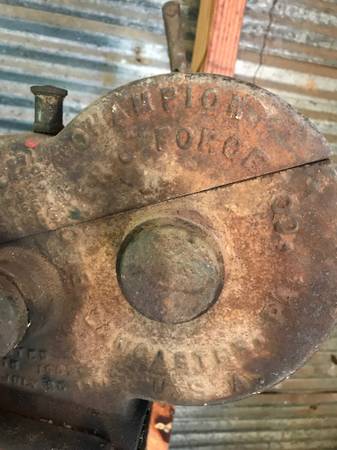 Photo hand crank blower for a forge $100