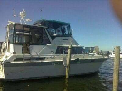 1987 Silverton boat  $25,000