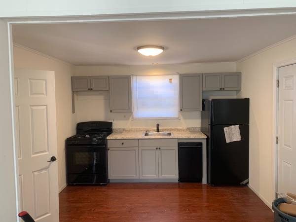 Photo 1BR - 2ND FLR, LARGE DECK, WD, PETS WELCOME $2,299