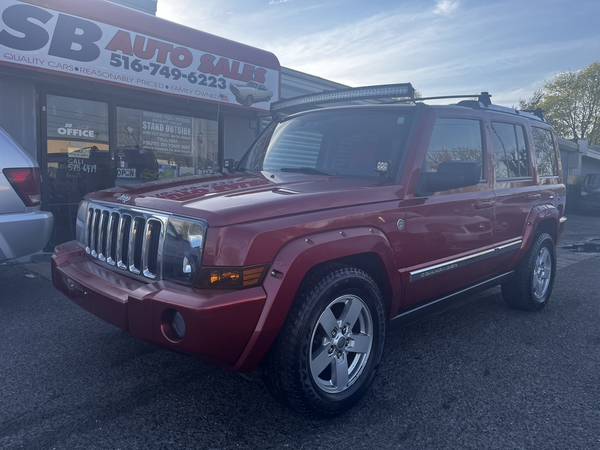 Photo 2006 JEEP COMMANDER LIMITED LEATHER HEMI 4X4 EXCEL INOUT RUNS GREAT $4,999