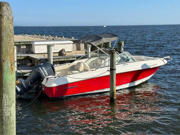 Photo 2011 Wellcraft 210 Dc $24,999