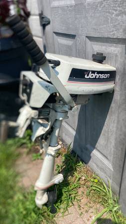 Photo 2hp outboard motor $225