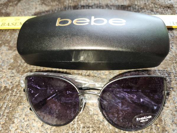 BEBE BB7230 Sunglasses Women Black Cat Eye 57mm wire frames New 100 A $20