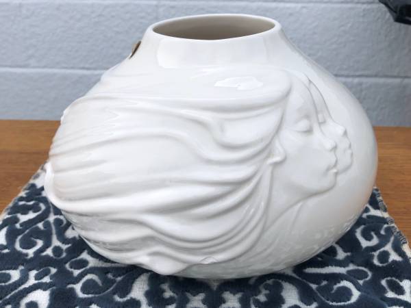 Photo DIASA Vase for a gift is rare  made in Spain $50