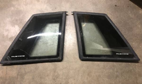 Photo FOXBODY MUSTANG PARTS 87-93 $125