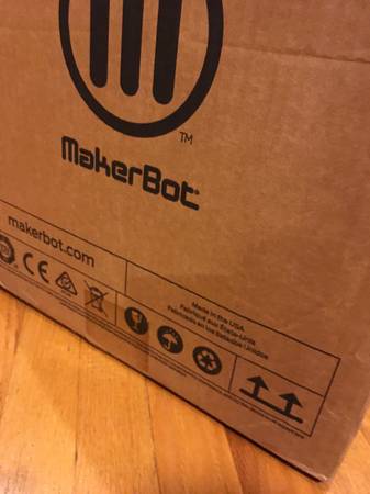 Photo MakerBot Replicator Mini 3D Printer, NEW still in box $450
