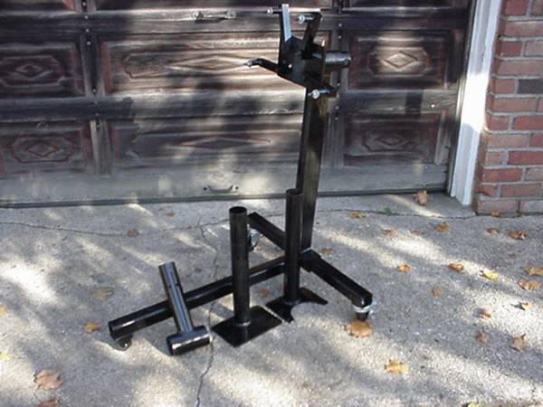 Photo OUT BOARD  POWER HEAD  MOTOR STAND BRACKETS  3  on floor...