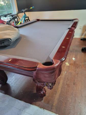Pool Table 8 foot hton pool table with Delivery and set-up $2,300
