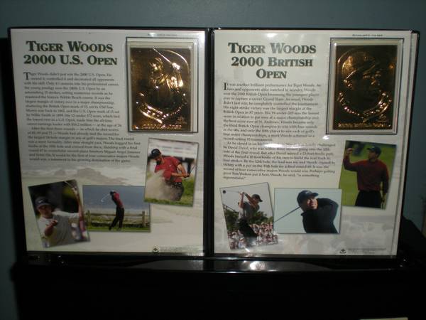 Photo TIGER WOODS 2000 PGA CHAMPIONSHIP GOLD CARDS  BOOK $50