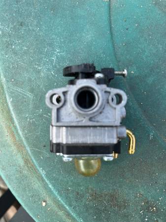 Photo Walbro Small Engine Carburetor