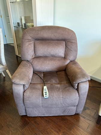 Photo massager, heated, recliner chair lift $380