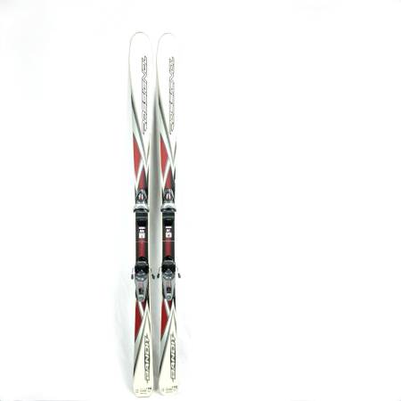 Photo 170 cm Rossignol Bandit skis with binding 170cm shaped snowskis skiis $50