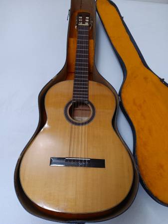 Photo 1960s Yamaha No. G-80 Classical Guitar - Made in Japan - Nippon Gakki $350