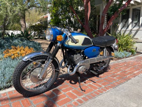 1968 Yamaha Twin 350 $4,500