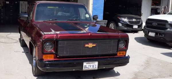 Photo 1976 Chevy C10 Short Bed - New paint  Upholstery - Head Turner $25,500