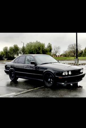 Photo 1991 BMW M5 E34 CLASSICS $36,800