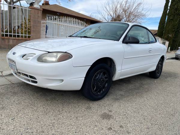 Photo 1999 ford Escort ZX2 Hot - $2,700 (Palmdale)