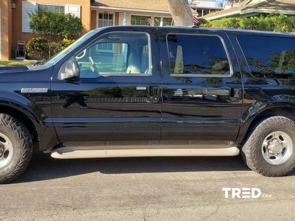 Photo 2000 Ford Excursion - $20,500 (_Ford_ _Excursion_ _SUV_)