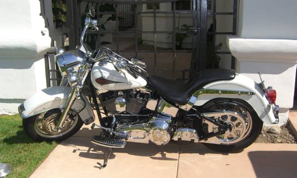 Photo 2000 Harley Davidson Heritage Softail Classic $9,500